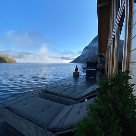 Floating House Perucac 아파트 외부 사진